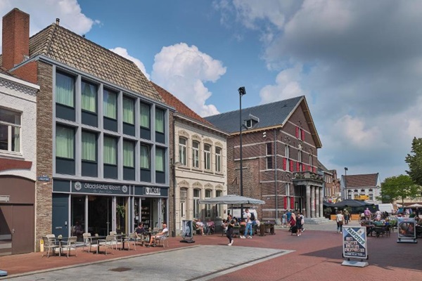Het pand van Stadshotel Weert